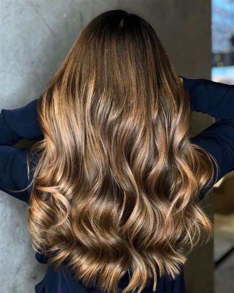 These colors are among the hottest hair colors that have recently appeared. 5 Spectacular 2020 Hair Color Trends for Everyone | Iles ...