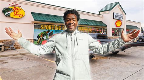 What's Inside The Worlds FIRST Bass Pro Shops GAS STATION? (ULTIMATE