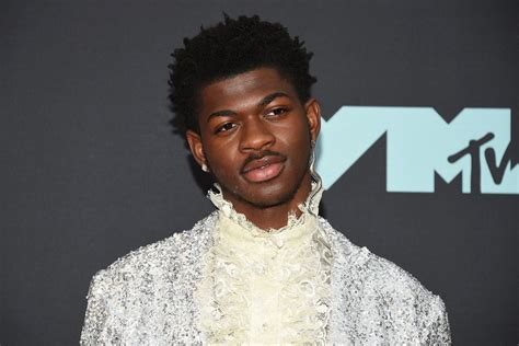 Lil Nas X Lil Nas X Opens Up About Being In The Spotlight E News