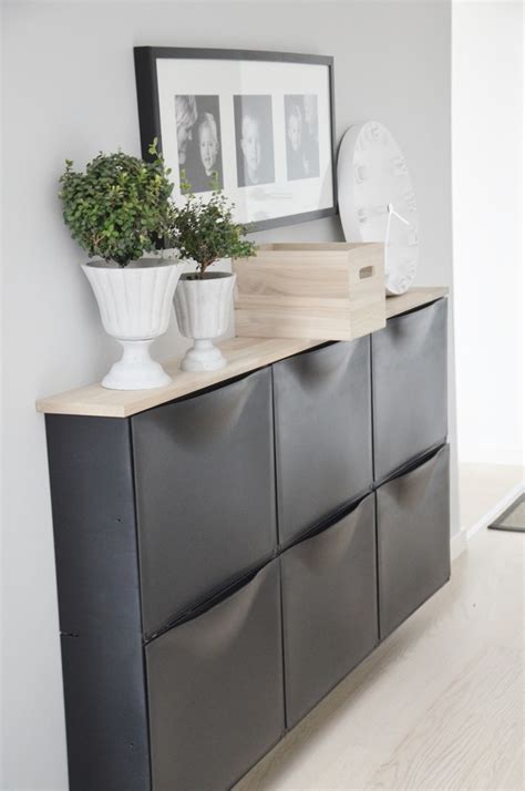 Consultez et téléchargez le pdf, trouvez des réponses aux questions fréquemment posées et lisez les besoin d'un manuel pour votre ikea pax armoire ? Meuble chaussure ikea en plastique