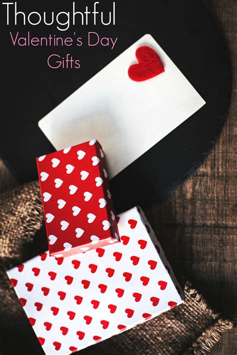How To Give Thoughtful Ts For Valentines Day Creative Valentines