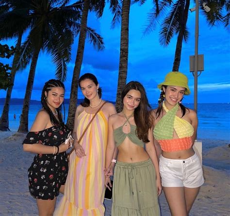 All Of Sunshine Cruz And Daughters Pastel Beach Ootds In Boracay Preview Ph