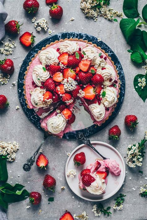 strawberry ice cream pie no bake vegan bianca zapatka recipes