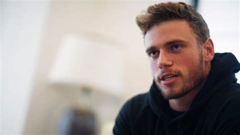 Gus Kenworthy Olympic Freestyle Skier Comes Out As Gay Cbc Sports
