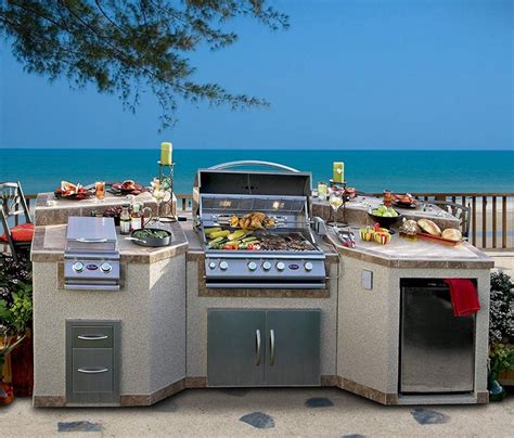 Outdoor Kitchen Island Grill And Refrigerator Built In Grill Outdoor