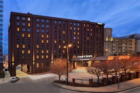 Days Inn By Wyndham Baltimore Inner Harbor Baltimore Md Hotels