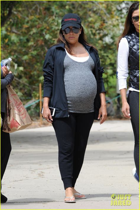 Pregnant Eva Longoria Gets In A Relaxing Day With Pals Photo 4103271 Eva Longoria Pregnant