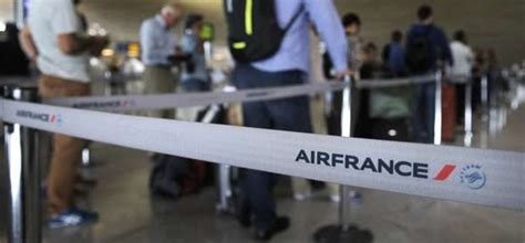 air france cae un 3 tras la cancelación del 25 de sus vuelos por la huelga de sus trabajadores