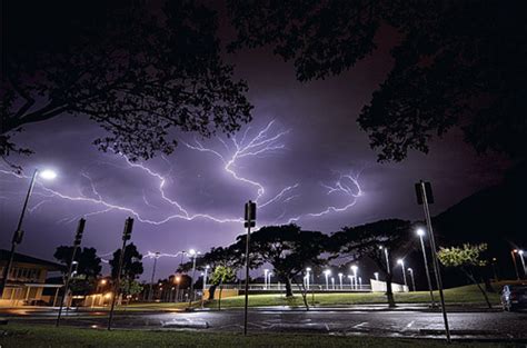 40000 Lightning Strikes Recorded During Recent Storm Honolulu Star