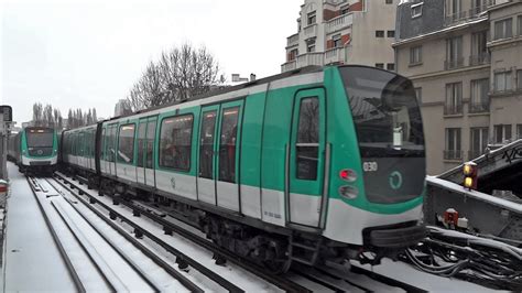 Paris Metro Ligne 2 Mf 01 Sous La Neige Youtube