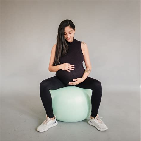 5 comfort measures and positions to practice before giving birth — one love doula