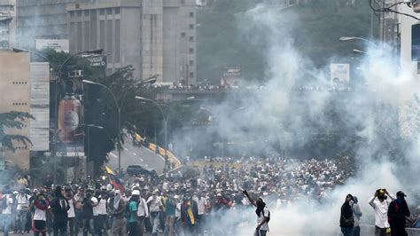 Venezuela Says It Will Split From Oas As Unrest Continues Cnn