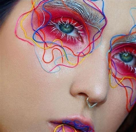 21 Abstract Makeup Looks That Are Totally Selfie Worthy Futuristic
