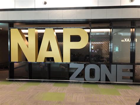 A Place For Anyone To Nap At The Airport In Incheon Korea R