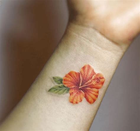 Hibiscus Flower Wrist Tattoos Hibiscus Tattoo Small Wrist Tattoos