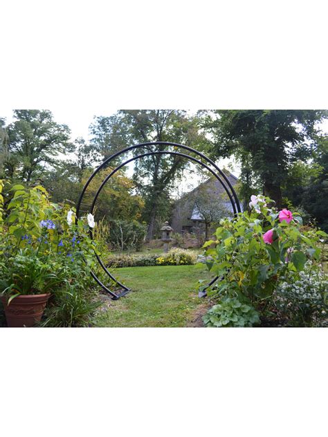 Moon Gate Arch Gardener S Supply Garden Arch Garden Supplies