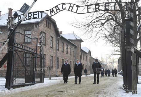 Pourquoi Auschwitz Est Un Camp Dextermination Et De Concentration