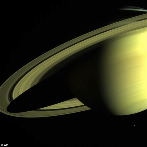 The j1407b ring system has an outer radius of approximately 90 million km (about 640 times the extent of saturn 's rings). Planet with 30 huge rings discovered 420 light years away ...