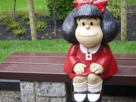 La Curiosa Historia De La Estatua De Mafalda En Oviedo