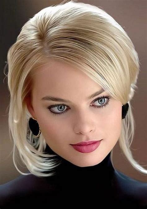 Robbie started her career by appearing in australian independent films in the late 2000s. Margot Robbie jouera la poupée Barbie au cinéma