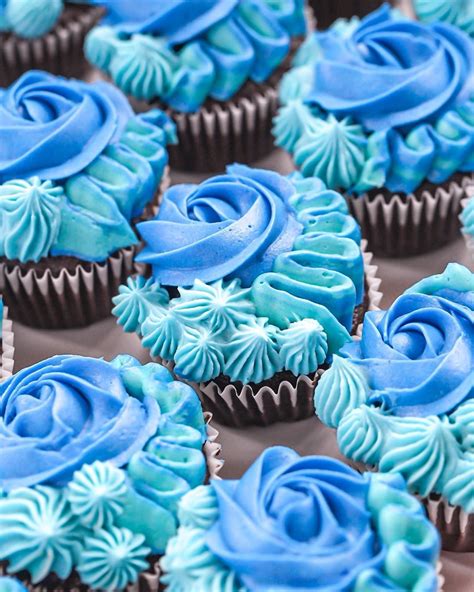 1m, 4b, and 104 (optional) step 1: Queenslee Appétit Bakery on Instagram: "💙Beautiful Blue ...
