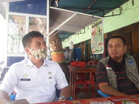 Apa saja tentu mereka yang tahu, misalnya bayar listrik, bayar pegawai, kan itu. Konsep New Normal Bantaeng dan Kepanikan Warga | Tagar