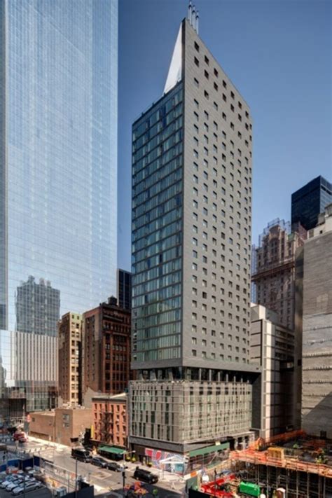 Courtyard By Marriott Lower Manhattan New York Metal Architecture