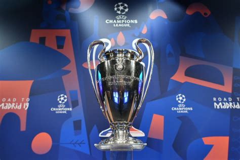 Liga champions eropa mulai digelar pada oktober ini dengan memainkan fase grup. Jadwal Lengkap Sisa Liga Champions dan Liga Eropa 2019 ...