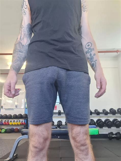 Freeballing At The Gym No One Will Notice Nudes Bulges NUDE PICS ORG