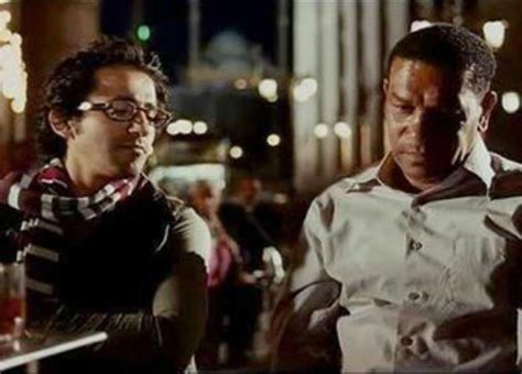 الغنم في المنام هي في المنام رعية صالحة طائعة، والغنم تدل على الغنيمة والأزواج والأملاك والأولاد والزرع والأشجار المثمرة، فالضأن نساء كريمات جميلات ذوات مال وعرض مستور، والماعز نساء ذوات عرض مبذول لكشف عوراتهن، والضأن عوراتهن مستورة بالإلية. أيمن بهجت قمر يكشف هذا الأمر عن دور محمد شرف في "أسف على ...