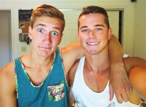 8 Cursis Y Divertidas Parejas De Youtubers Gays E News