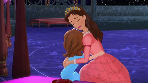 Mother And Daughter Hug Disney Princess Sofia Princess Princess Sofia