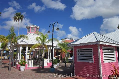 port lucaya marketplace grand bahama island grand bahama paradise island bahamas paradise