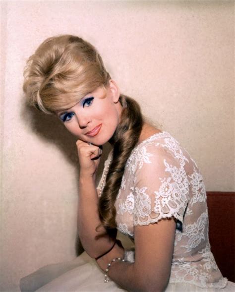 45 Glamorous Photos Of Connie Stevens In The 1950s And 60s Vintage