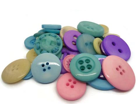 Pastel Button Mix 15 Pastel Buttons Craft Buttons By Buttonswoon