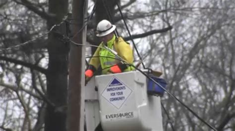 Thousands In Nh Still Without Power Following Noreaster Flipboard