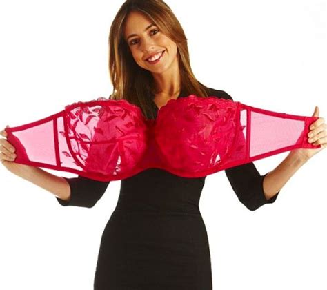 Amazing Random Post World S Biggest Strapless Bra