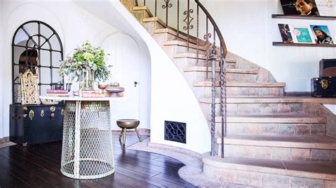 This Jaw Dropping Spanish Revival Is Our Dream Home Spanish Style Home Modern Spanish Home