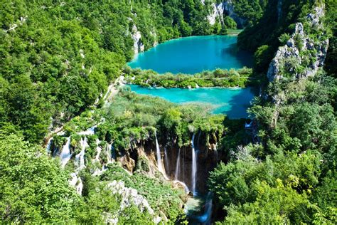 Transfer With Private Tour Of Plitvice Lakes From Zagreb To Split Or