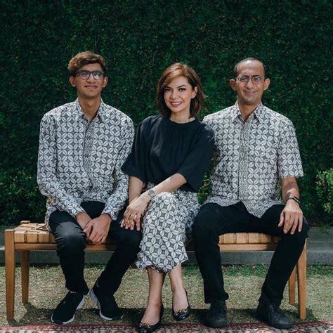 Jarang Tersorot Publik Ini Potret Najwa Shihab Bersama Sang Suami Dan