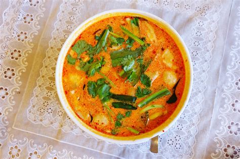 Tom Yum Soup With Coconut Milk Tom Khaa Recipe