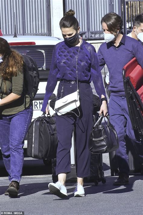 Impossible film has been officially assembled. Mission Impossible 7: Tom Cruise joins his co-stars to ...