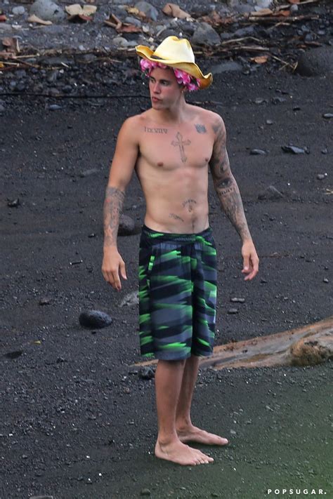 Justin Bieber Shirtless Pictures In Hawaii August 2016 POPSUGAR