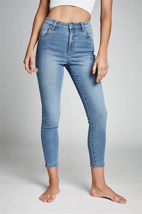 High Rise Cropped Skinny Jean