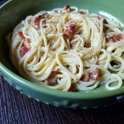 Italian Carbonara With Bacon Recipe Recipes Pasta Dinners Pasta