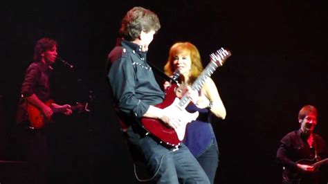 Reba Mcentire In Mannheim Is There Life Out There Youtube