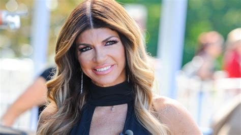 Why Teresa Giudice Is Partying In Mykonos With Joes Deportation Drama Hollywood Life