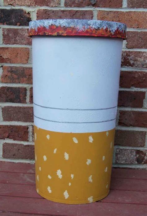 Anyone have any good (preferably attractive) diy outdoor ashtray ideas i could use? Pin on Trashy Art