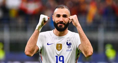 Équipe de France son retour la Ligue des Nations Griezmann Mbappé Benzema se confie