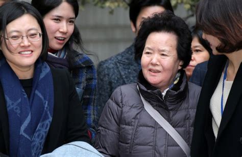 하지만 최근 진범 패터슨 측이 공범 에드워드 리(38)를 위증 및 협박 혐의로 검찰에 고소했다. 종합 '이태원 살인사건' 패터슨, 징역 20년 선고 - 이투데이